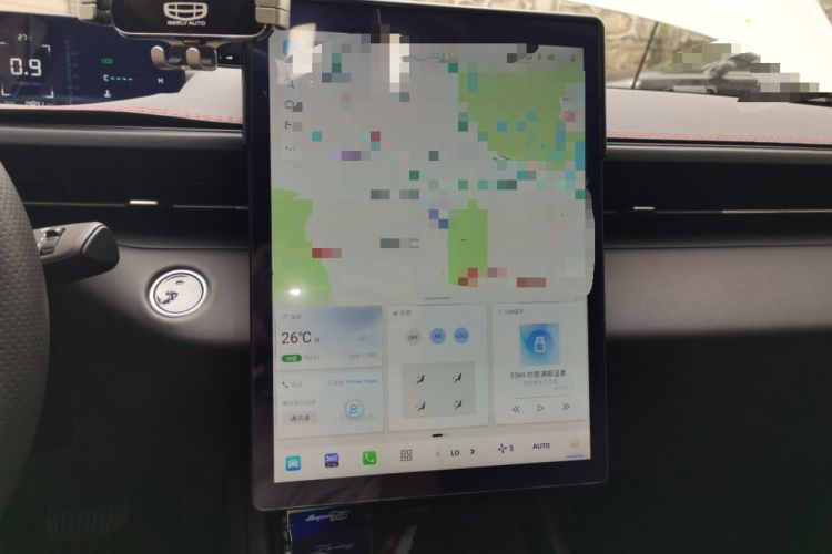 Used CHANGAN Eado 2025 Blue Whale 1.5T 500Bar Prestige Model Audio And AC Panel