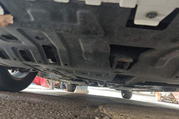 Used CHANGAN Eado 2025 PLUS 1.4T Dual-Clutch High-Energy Version Chassis Front