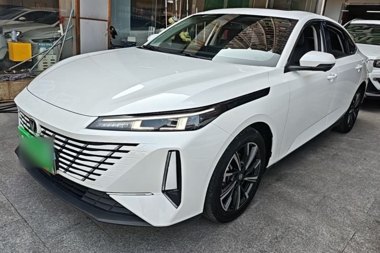 CHANGAN Eado 2025 Blue Whale 1.5T 500Bar Prestige Model
