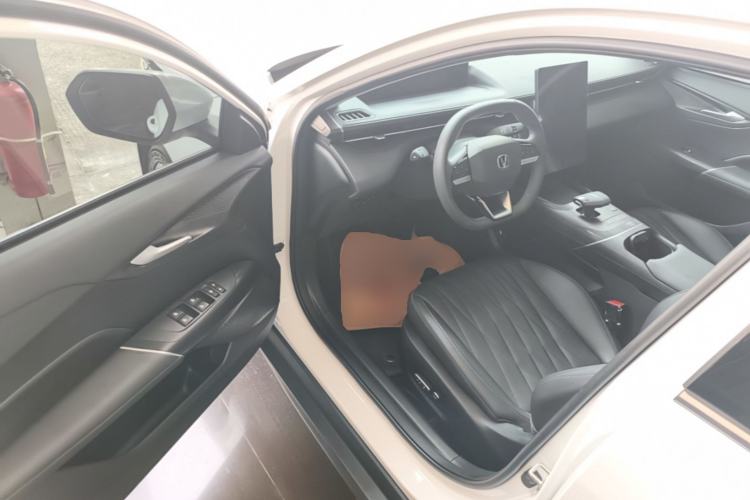 Used CHANGAN Eado 2025 Blue Whale 1.5T 500Bar Flagship Model Driver Seat