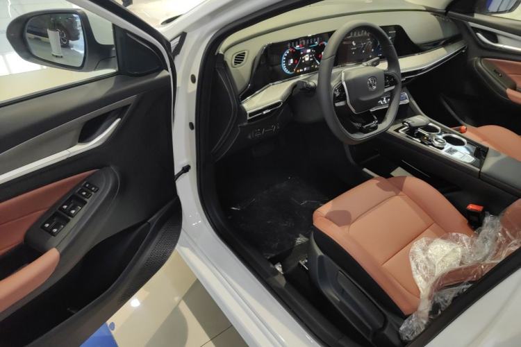 Used CHANGAN Eado 2025 PLUS 1.4T Dual-Clutch High-Energy Version Driver Seat