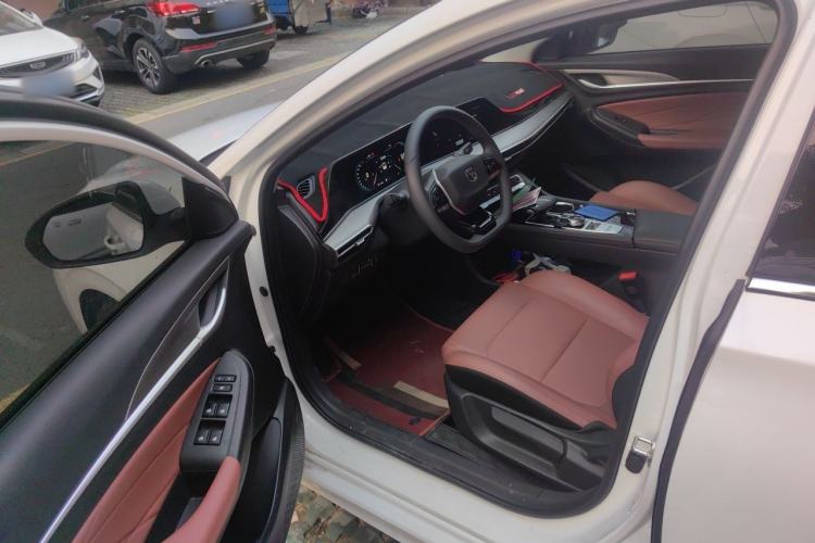 Used CHANGAN Eado 2025 PLUS 1.4T Dual-Clutch High-Energy Version Driver Seat
