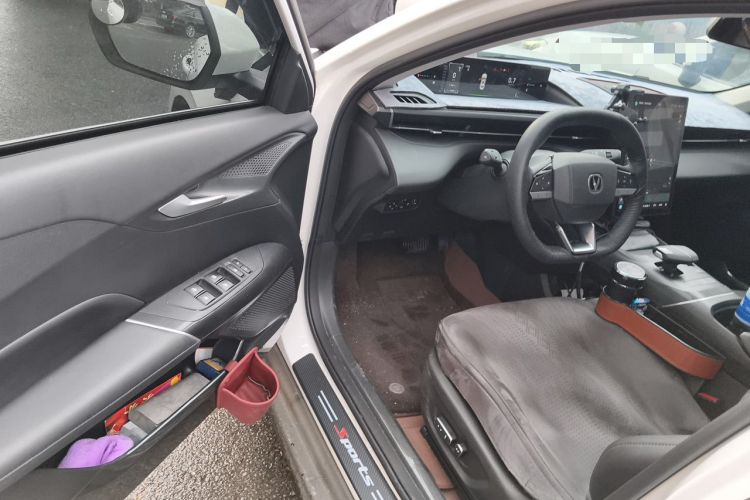 Used CHANGAN Eado 2025 Blue Whale 1.5T 500Bar Flagship Model Driver Seat