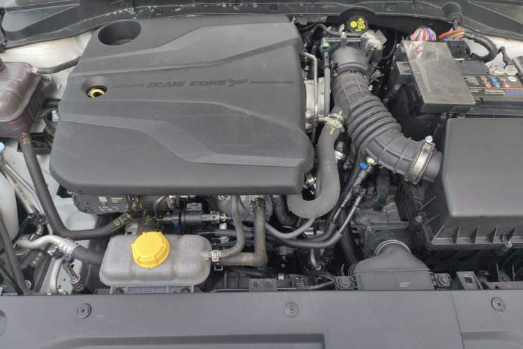 Used CHANGAN Eado 2025 PLUS 1.4T Dual-Clutch High-Energy Version Engine Bay
