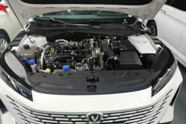 Used CHANGAN Eado 2025 Blue Whale 1.5T 500Bar Prestige Model Engine Bay