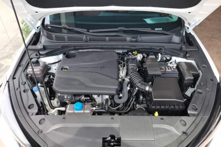 Used CHANGAN Eado 2025 PLUS 1.4T Dual-Clutch High-Energy Version Engine Bay