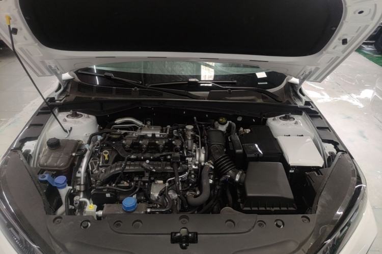 Used CHANGAN Eado 2025 Blue Whale 1.5T 500Bar Prestige Model Engine Bay