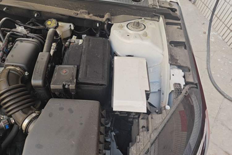 Used CHANGAN Eado 2025 Blue Whale 1.5T 500Bar Flagship Model Engine Bay Left