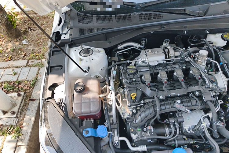Used CHANGAN Eado 2025 Blue Whale 1.5T 500Bar Prestige Model Engine Bay Right