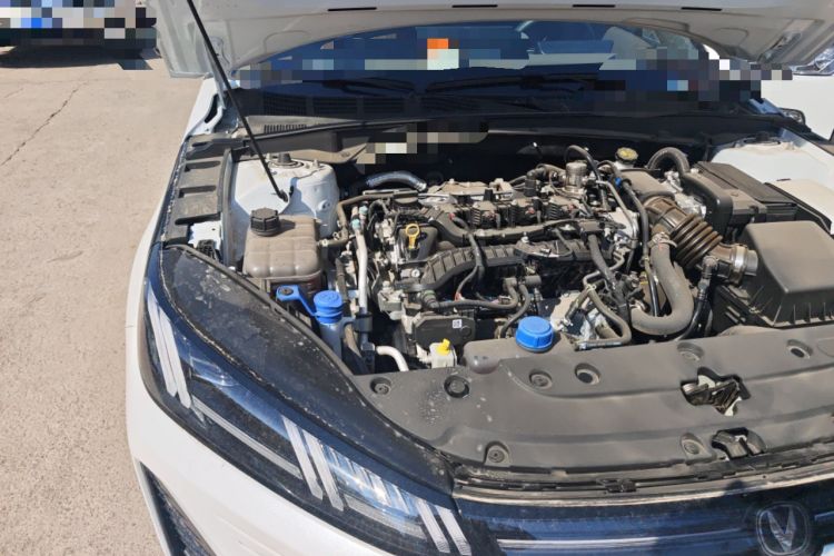 Used CHANGAN Eado 2025 Blue Whale 1.5T 500Bar Prestige Model Engine Bay Right
