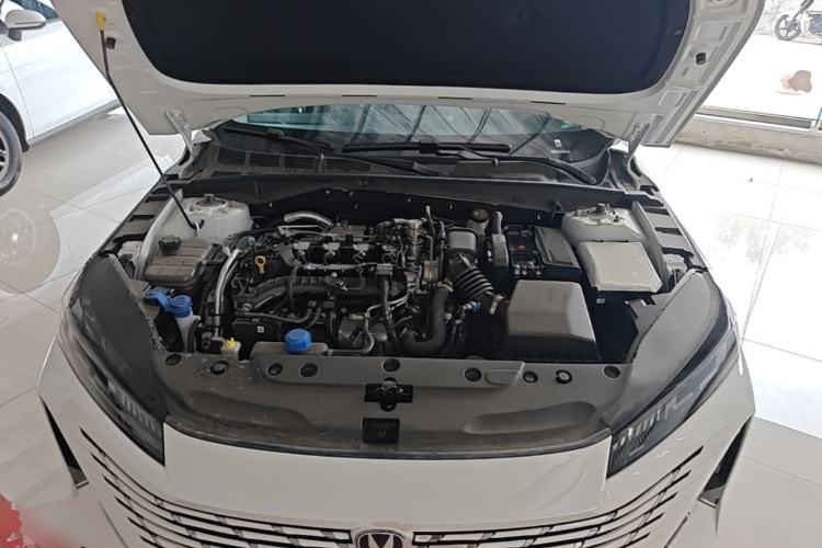 Used CHANGAN Eado 2025 Blue Whale 1.5T 500Bar Prestige Model Engine Bay
