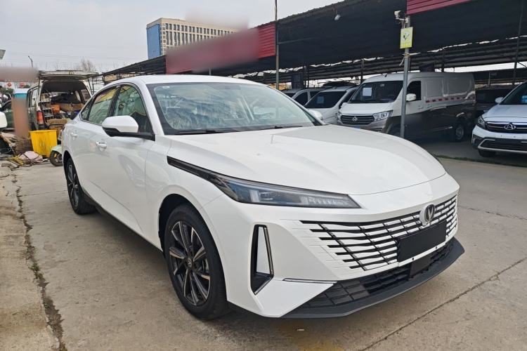 Used CHANGAN Eado 2025 Blue Whale 1.5T 500Bar Prestige Model Exterior 1