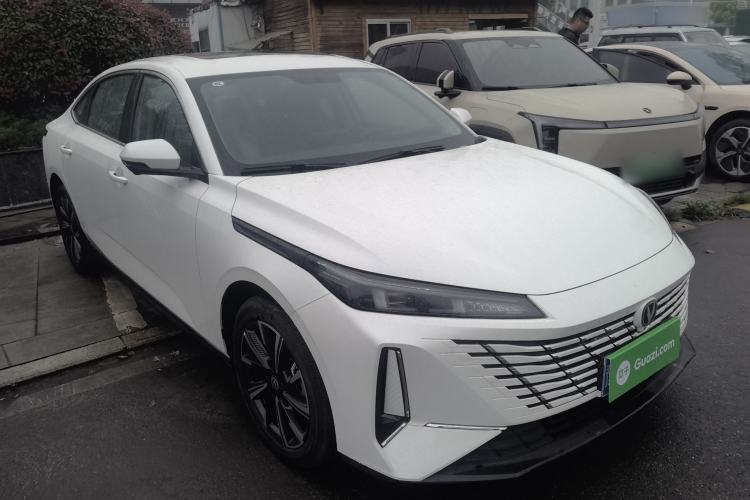 Used CHANGAN Eado 2025 Blue Whale 1.5T 500Bar Prestige Model Exterior 1