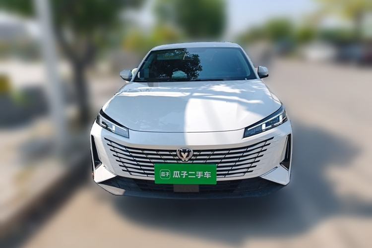 Used CHANGAN Eado 2025 Blue Whale 1.5T 500Bar Prestige Model Front