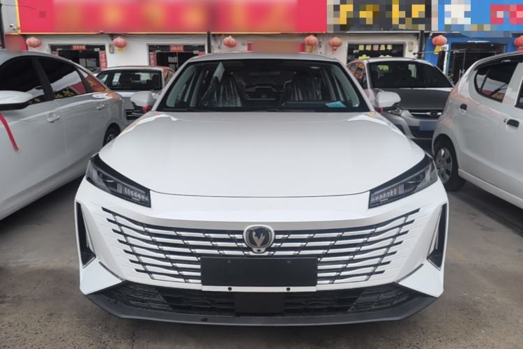 Used CHANGAN Eado 2025 Blue Whale 1.5T 500Bar Prestige Model Front