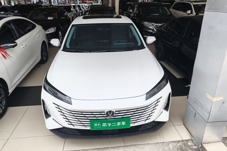 Used CHANGAN Eado 2025 Blue Whale 1.5T 500Bar Flagship Model Front