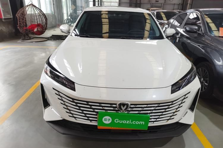 Used CHANGAN Eado 2025 Blue Whale 1.5T 500Bar Prestige Model Front