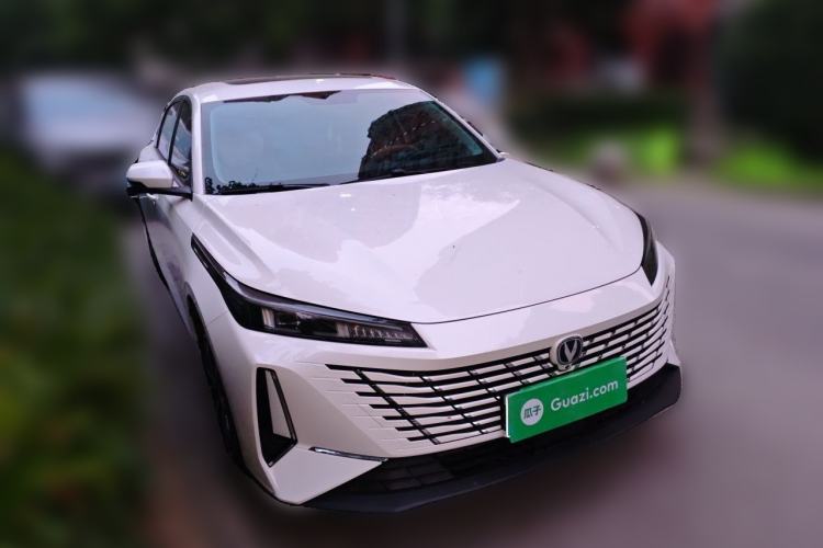 Used CHANGAN Eado 2025 Blue Whale 1.5T 500Bar Flagship Model Front Right 45 Deg