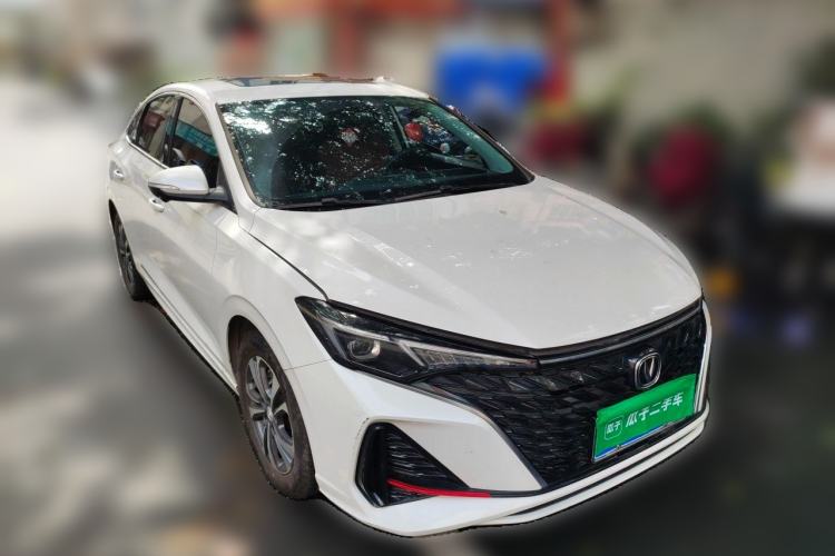 Used CHANGAN Eado 2025 PLUS 1.4T Dual-Clutch High-Energy Version Front Right 45 Deg