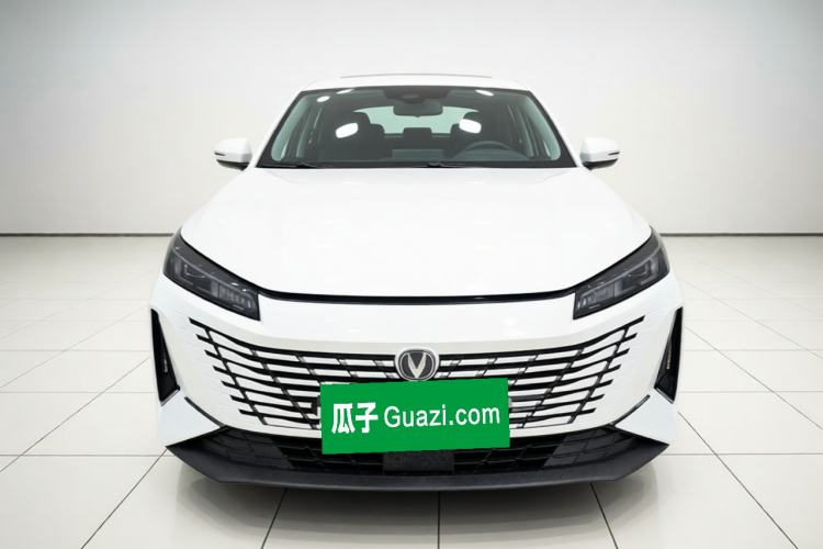 Used CHANGAN Eado 2025 Blue Whale 1.5T 500Bar Prestige Model Front