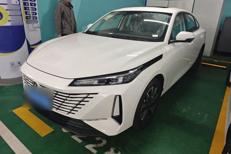 Used CHANGAN Eado 2025 Blue Whale 1.5T 500Bar Prestige Model Guazi used car, China used car export, Used car for sale, Used cars, Cheapest cars for sale