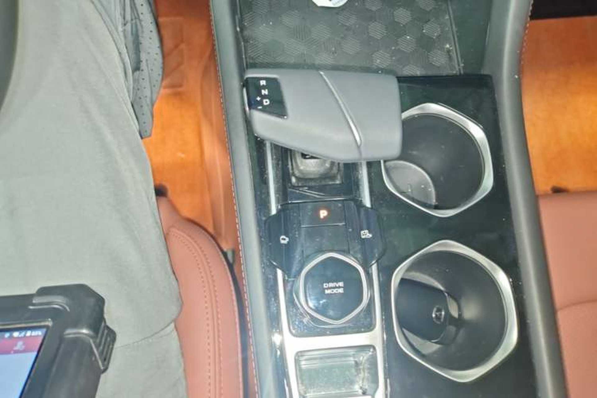 Used CHANGAN Eado 2025 PLUS 1.4T Dual-Clutch High-Energy Version Gear Lever