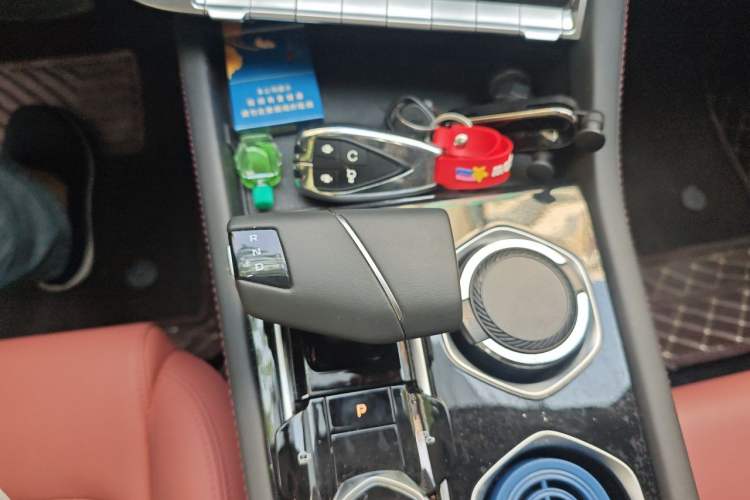 Used CHANGAN Eado 2025 PLUS 1.4T Dual-Clutch High-Energy Version Gear Lever