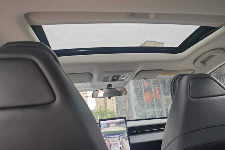 Used CHANGAN Eado 2025 Blue Whale 1.5T 500Bar Prestige Model Headliner