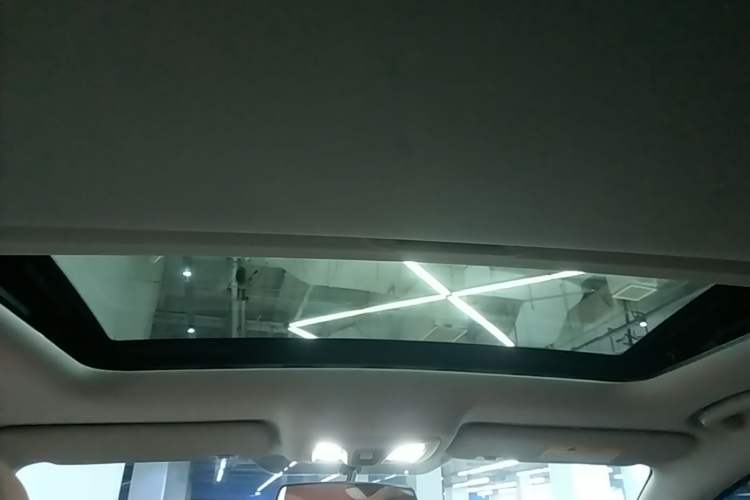 Used CHANGAN Eado 2025 PLUS 1.4T Dual-Clutch High-Energy Version Headliner