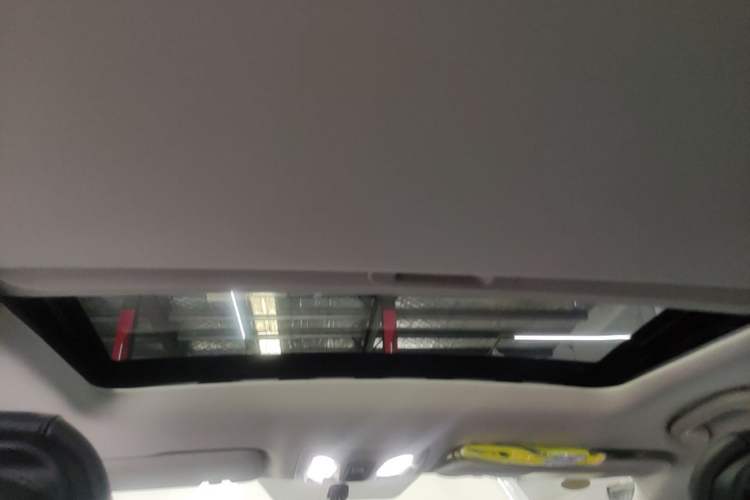 Used CHANGAN Eado 2025 Blue Whale 1.5T 500Bar Prestige Model Headliner