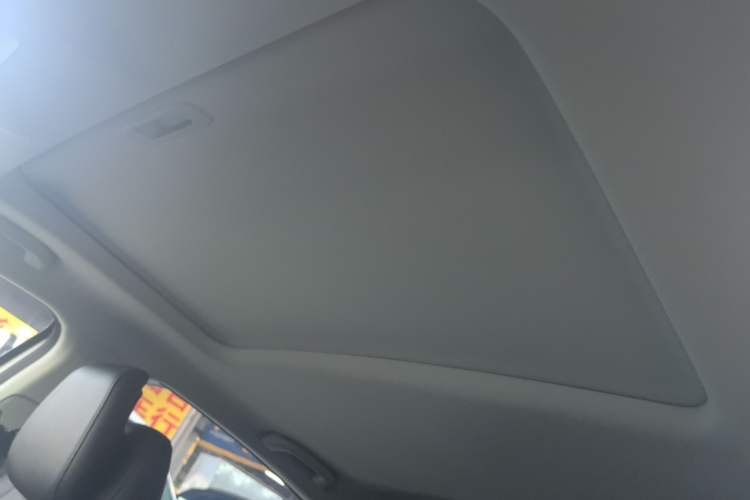 Used CHANGAN Eado 2025 Blue Whale 1.5T 500Bar Prestige Model Headliner