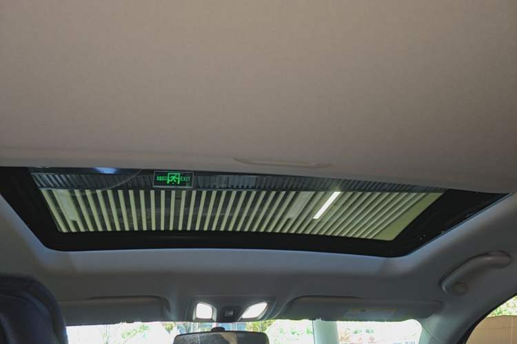 Used CHANGAN Eado 2025 Blue Whale 1.5T 500Bar Prestige Model Headliner