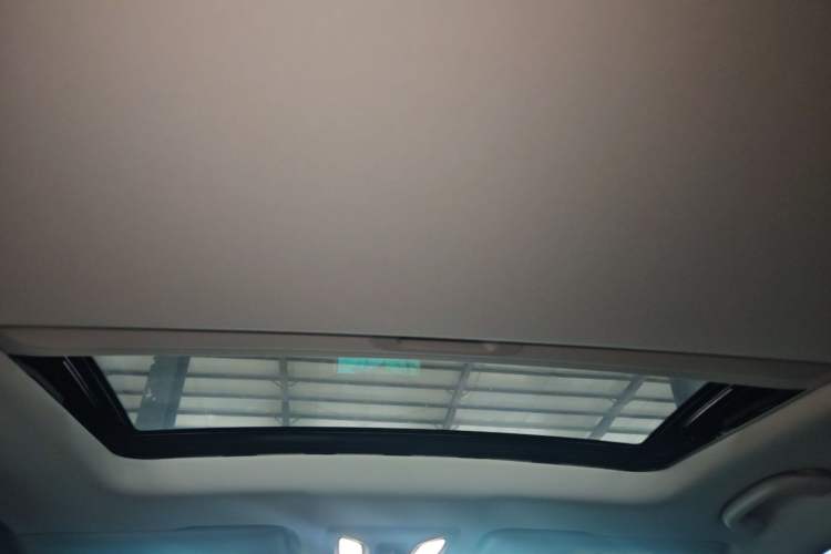 Used CHANGAN Eado 2025 Blue Whale 1.5T 500Bar Prestige Model Headliner