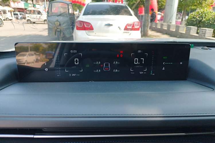 Used CHANGAN Eado 2025 Blue Whale 1.5T 500Bar Prestige Model Instrument Cluster