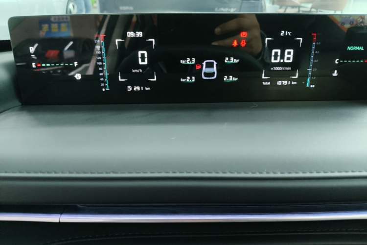 Used CHANGAN Eado 2025 Blue Whale 1.5T 500Bar Prestige Model Instrument Cluster