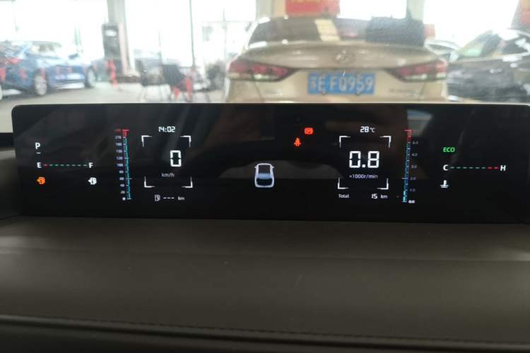 Used CHANGAN Eado 2025 Blue Whale 1.5T 500Bar Prestige Model Instrument Cluster