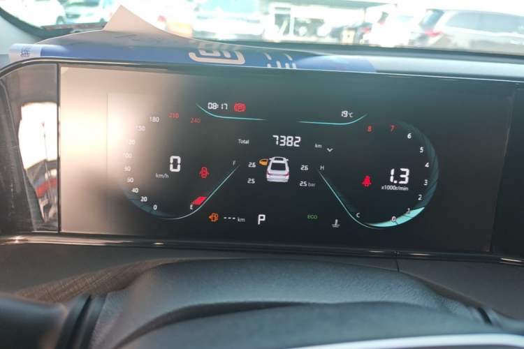 Used CHANGAN Eado 2025 PLUS 1.4T Dual-Clutch High-Energy Version Instrument Cluster