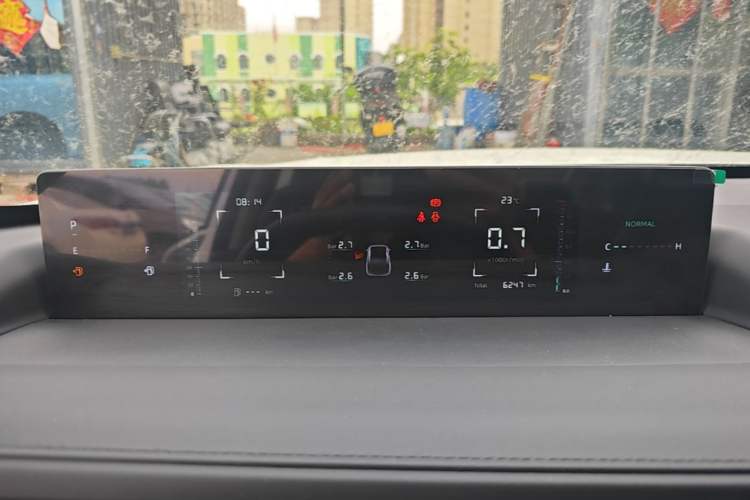 Used CHANGAN Eado 2025 Blue Whale 1.5T 500Bar Prestige Model Instrument Cluster