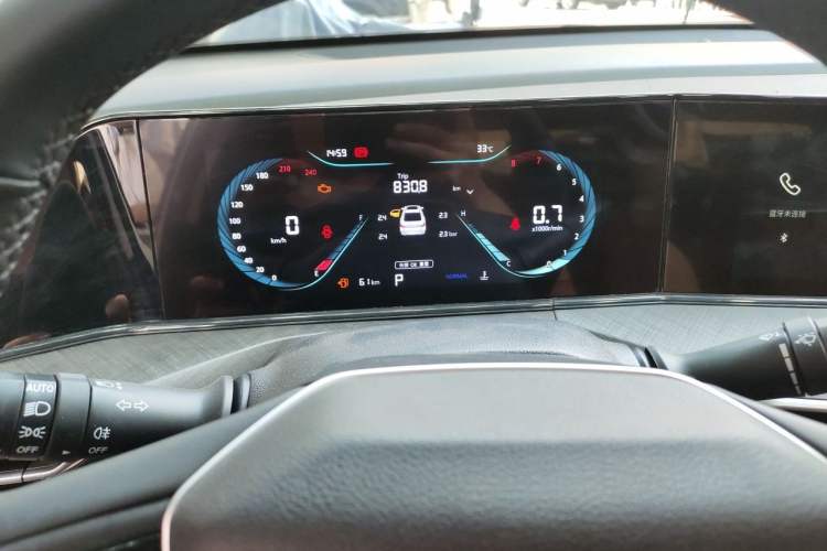 Used CHANGAN Eado 2025 PLUS 1.4T Dual-Clutch High-Energy Version Instrument Cluster