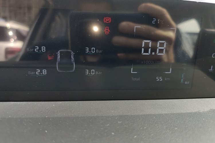 Used CHANGAN Eado 2025 Blue Whale 1.5T 500Bar Prestige Model Instrument Cluster