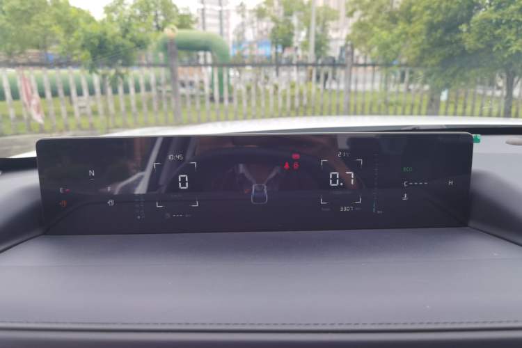 Used CHANGAN Eado 2025 Blue Whale 1.5T 500Bar Prestige Model Instrument Cluster