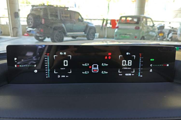 Used CHANGAN Eado 2025 Blue Whale 1.5T 500Bar Prestige Model Instrument Cluster