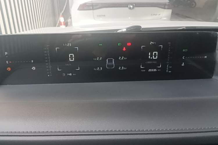 Used CHANGAN Eado 2025 Blue Whale 1.5T 500Bar Prestige Model Instrument Cluster