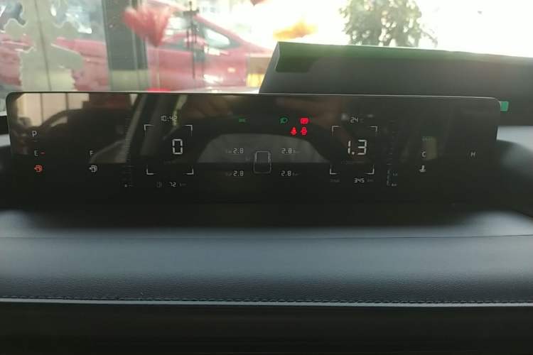 Used CHANGAN Eado 2025 Blue Whale 1.5T 500Bar Prestige Model Instrument Cluster