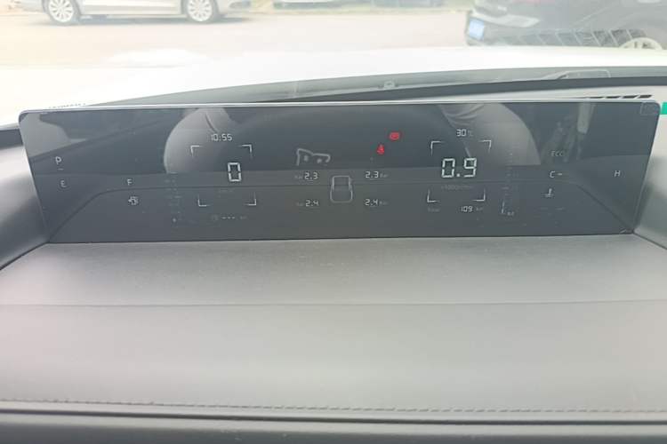 Used CHANGAN Eado 2025 Blue Whale 1.5T 500Bar Prestige Model Instrument Cluster