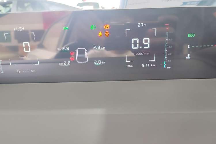 Used CHANGAN Eado 2025 Blue Whale 1.5T 500Bar Prestige Model Instrument Cluster
