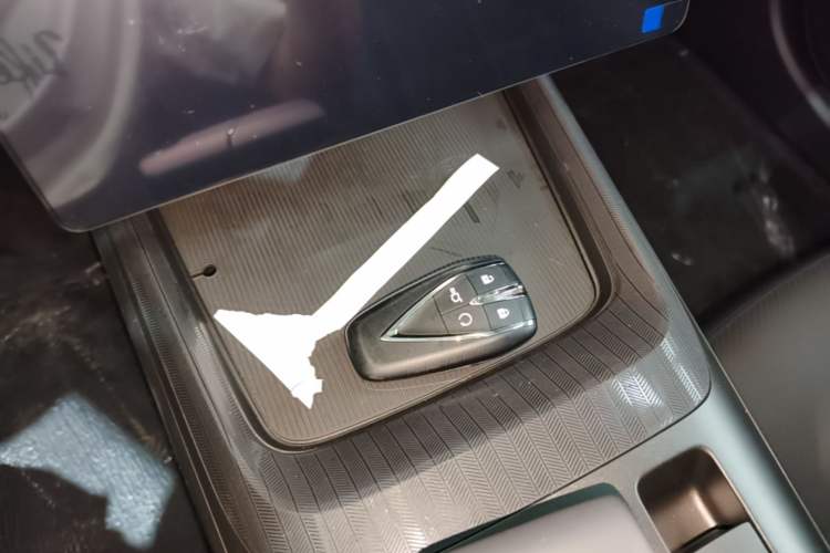 Used CHANGAN Eado 2025 Blue Whale 1.5T 500Bar Prestige Model Interior 1