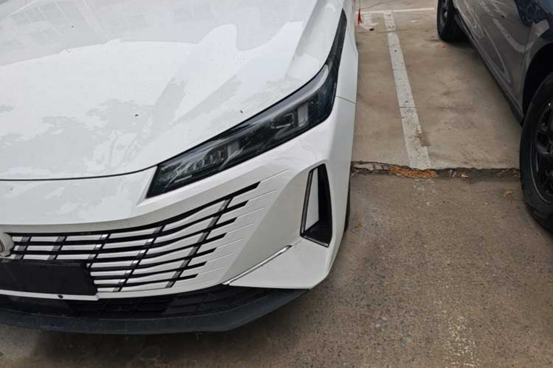 Used CHANGAN Eado 2025 Blue Whale 1.5T 500Bar Prestige Model Left Front Headlight