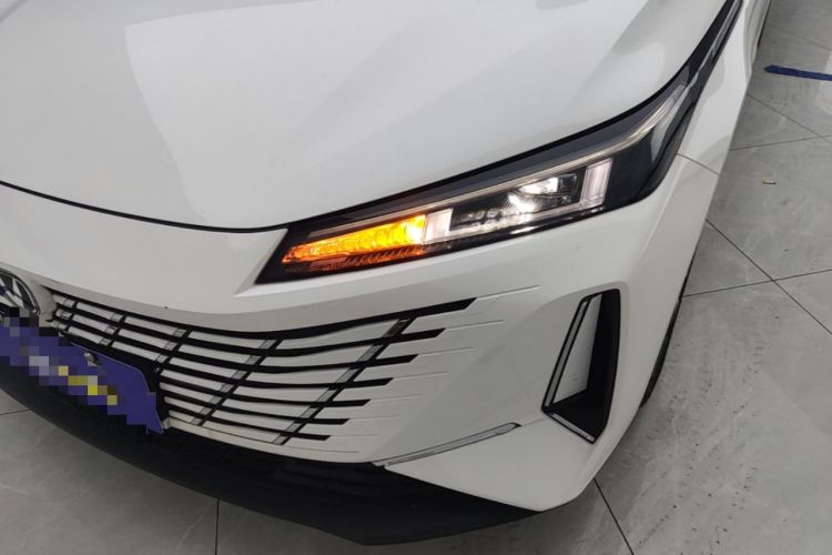 Used CHANGAN Eado 2025 Blue Whale 1.5T 500Bar Prestige Model Left Front Headlight