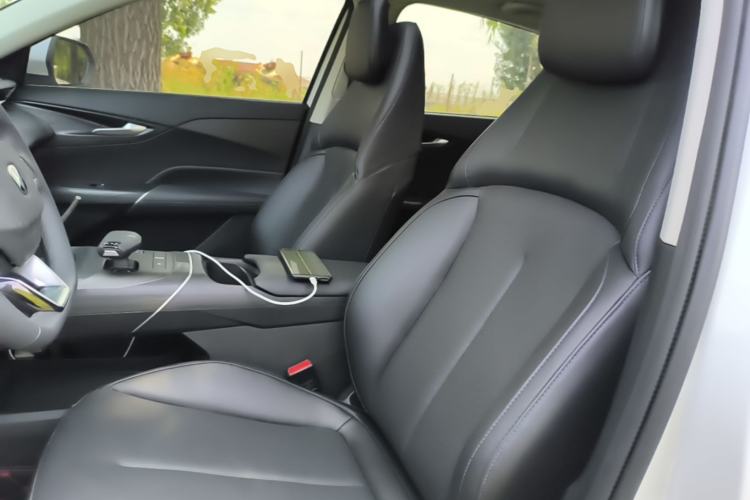 Used CHANGAN Eado 2025 Blue Whale 1.5T 500Bar Prestige Model Left Front Seat